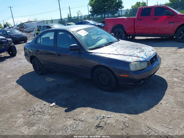Salvage Hyundai ELANTRA Image