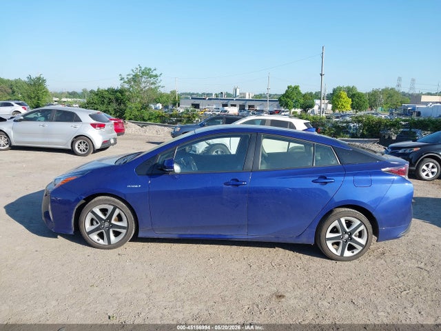 Toyota Prius Four Touring