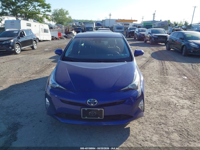 Toyota Prius Four Touring