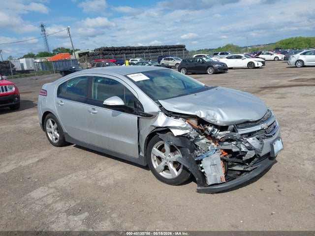 Salvage Chevrolet Volt Image