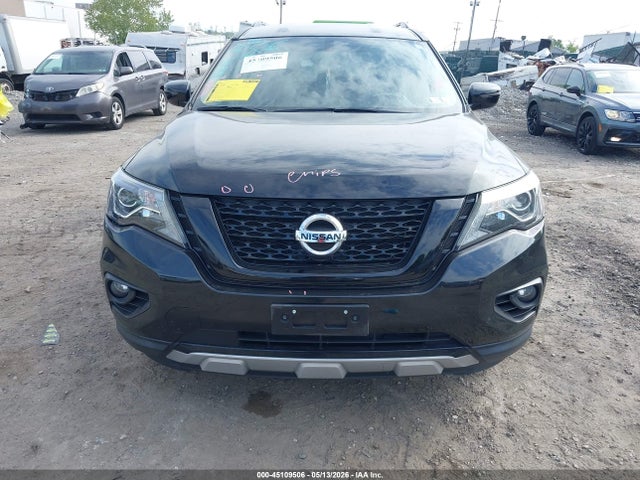 Nissan Pathfinder Sv 4wd