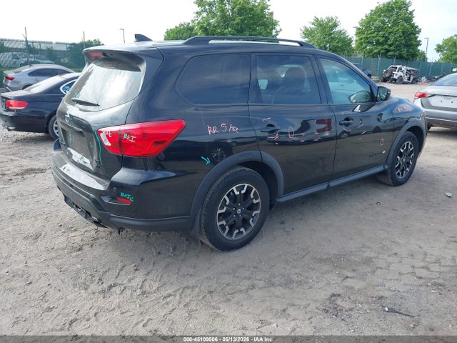 Nissan Pathfinder Sv 4wd