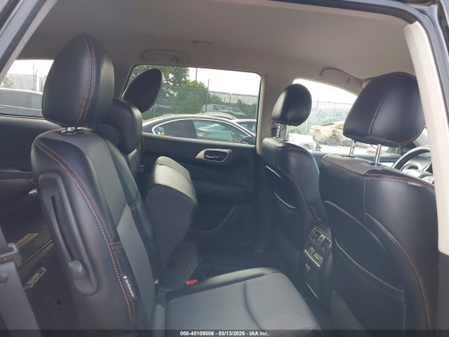 Nissan Pathfinder Sv 4wd