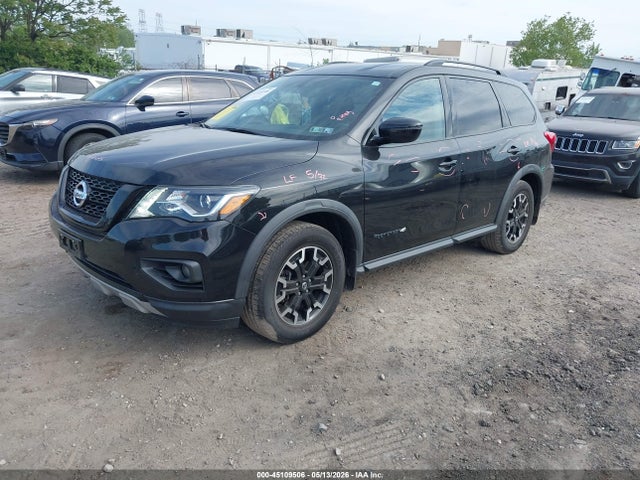 Nissan Pathfinder Sv 4wd