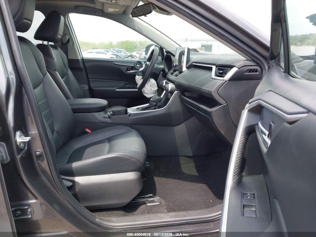 Toyota RAV4 Xle Premium