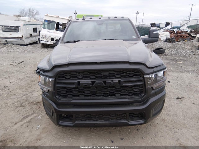 Ram 2500 Tradesman  4x4 6'4 Box