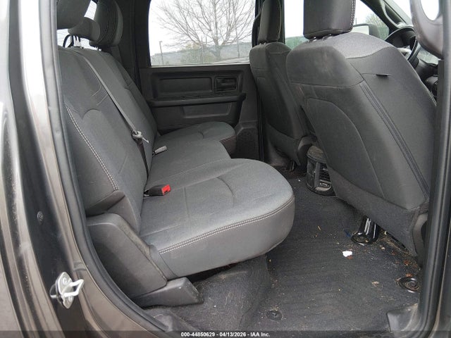Ram 2500 Tradesman  4x4 6'4 Box