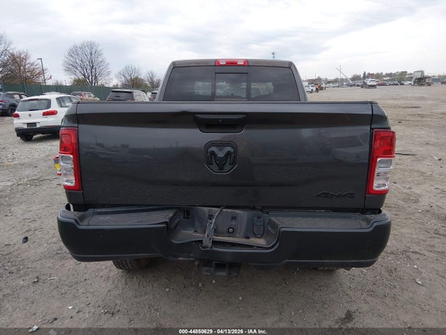 Ram 2500 Tradesman  4x4 6'4 Box