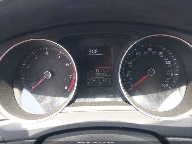 Volkswagen Jetta 1.4t S