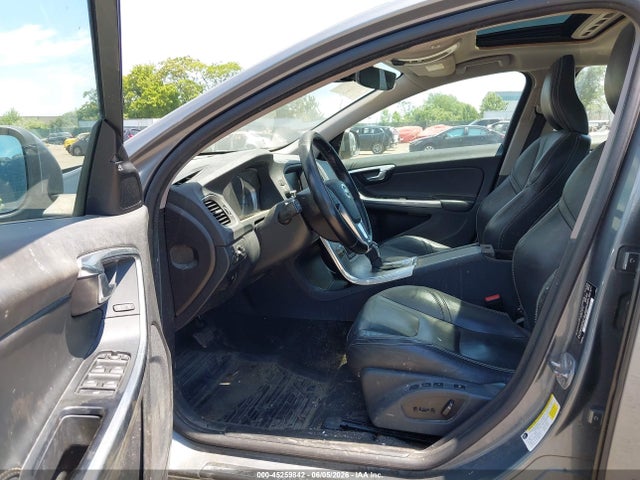 Volvo S60 T5 Dynamic