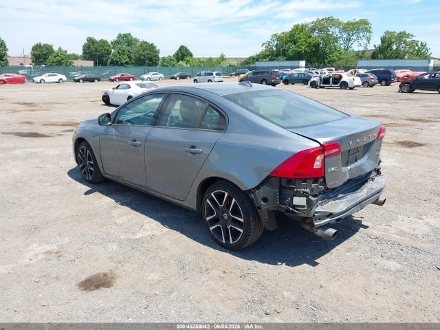 Volvo S60 T5 Dynamic