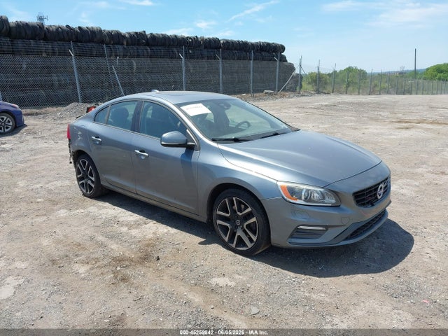 Salvage Volvo S60 Image