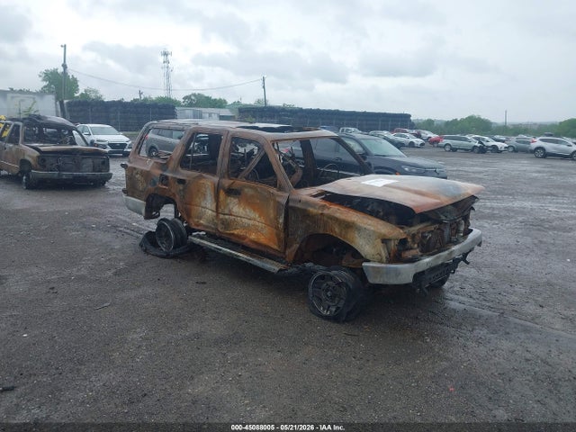 Salvage Toyota 4Runner Image