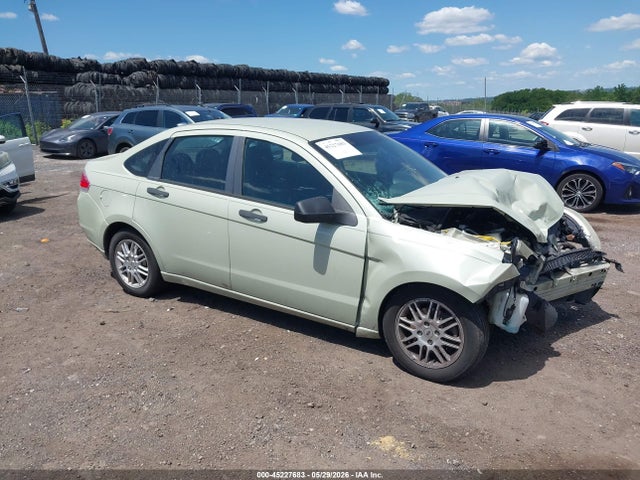 Salvage Ford Focus Image