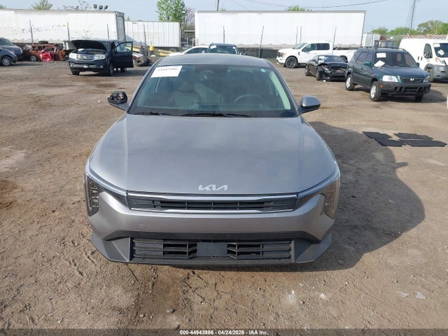 Kia K4 Lxs