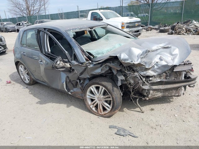 Salvage Volkswagen Golf Image