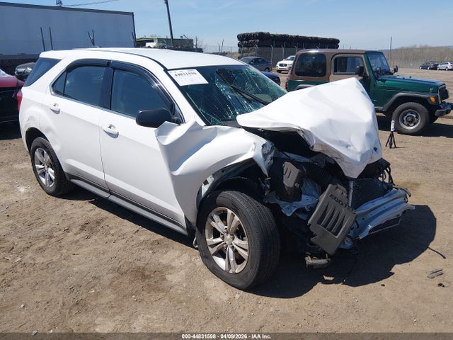 Salvage Chevrolet Equinox Image