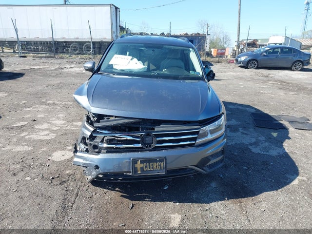 Volkswagen Tiguan 2.0t S