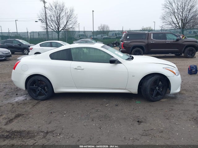 INFINITI Q60