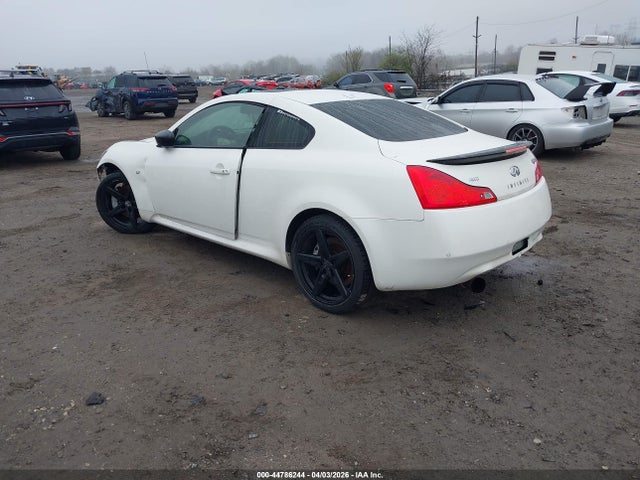 INFINITI Q60