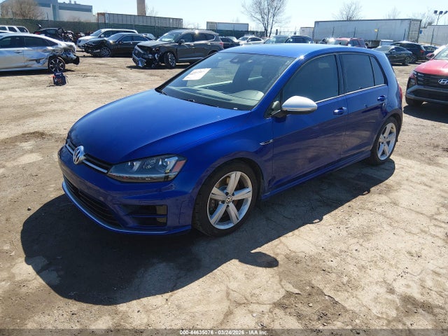 Volkswagen Golf 4-door