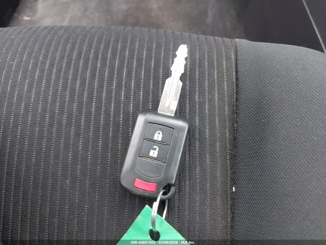 Mitsubishi Lancer Es