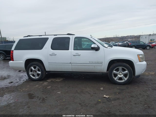 Chevrolet Suburban 1500 Ltz