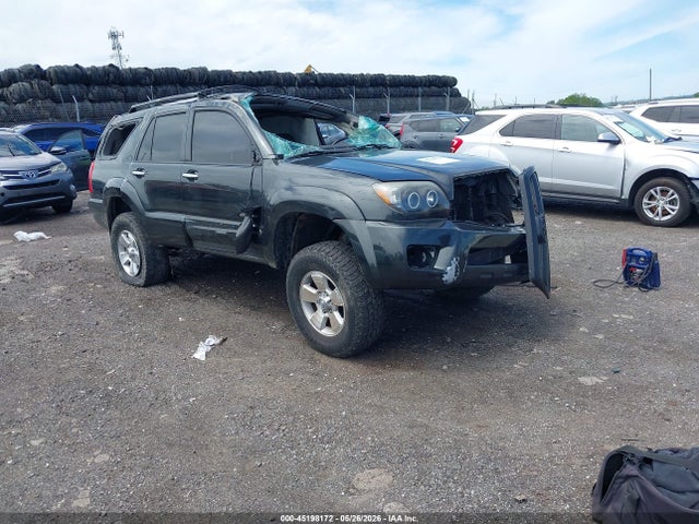 Salvage Toyota 4Runner Image