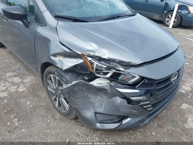 Nissan Versa 1.6 S