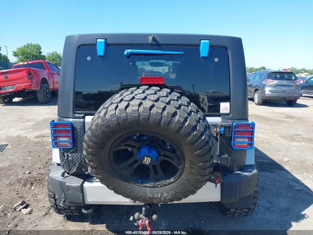 Jeep Wrangler Sahara