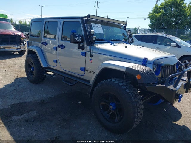 Salvage Jeep Wrangler Image
