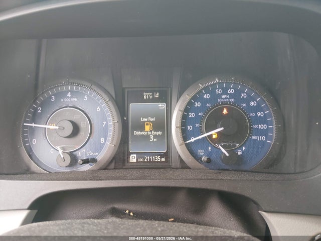 Toyota Sienna Xle 8 Passenger