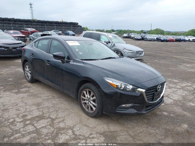 Salvage Mazda Mazda3 Image