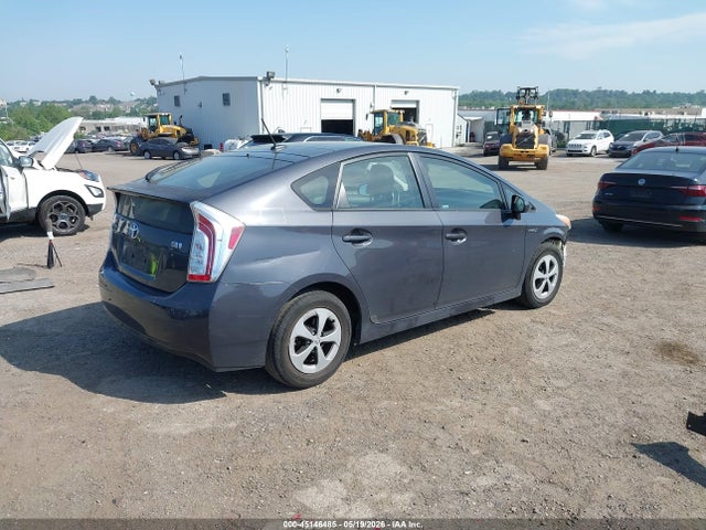 Toyota Prius Four