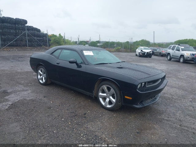 Salvage Dodge Challenger Image