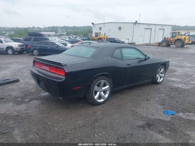 Dodge Challenger Sxt