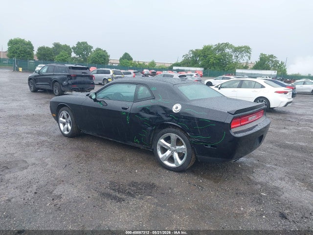 Dodge Challenger Sxt