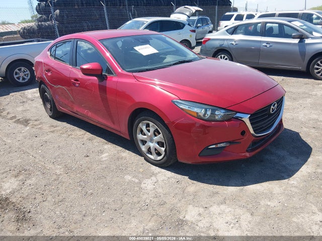 Salvage Mazda Mazda3 Image