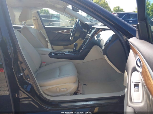 INFINITI Q50 Hybrid Premium