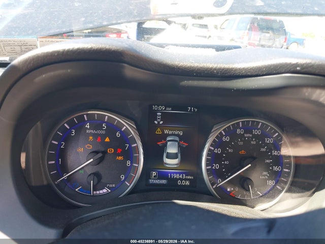 INFINITI Q50 Hybrid Premium