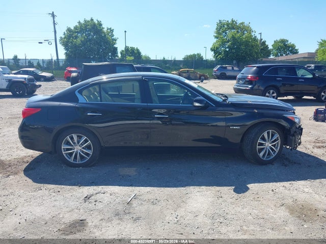 INFINITI Q50 Hybrid Premium