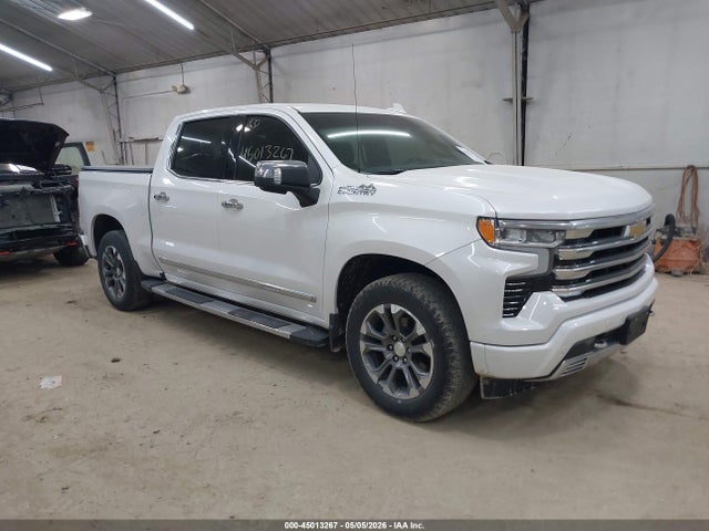 Salvage Chevrolet Silverado 1500 Image