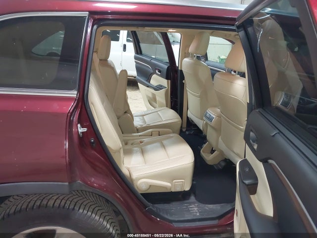 Toyota Highlander Limited V6