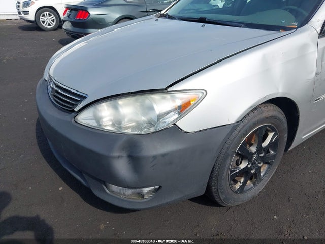 Toyota Camry Xle V6