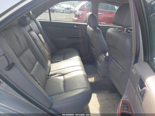 Toyota Camry Xle V6