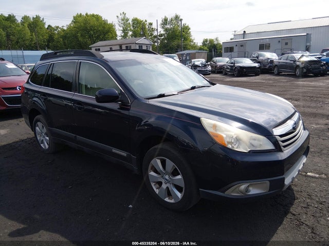 Salvage Subaru Outback Image