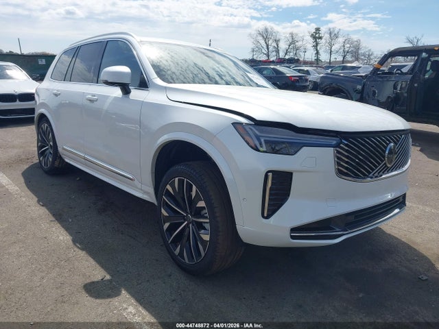 Salvage Volvo XC90 Image