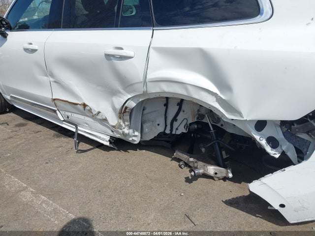 Volvo XC90 Plus, B6 Awd Gas (mild Hybrid), Gasoline, Bright,