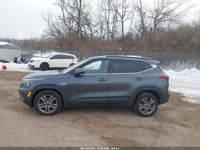 Kia Seltos S