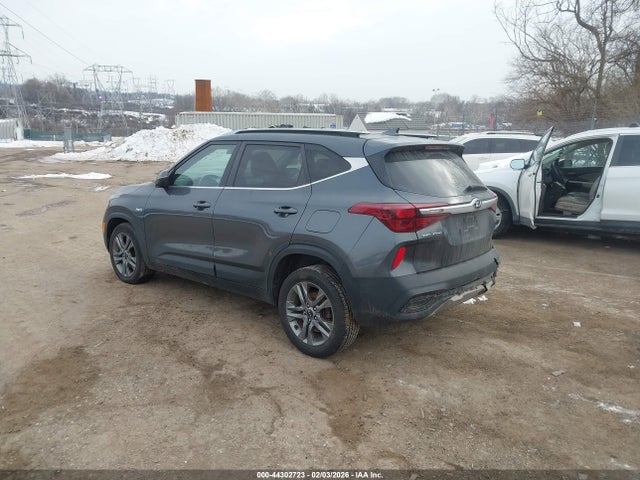 Kia Seltos S